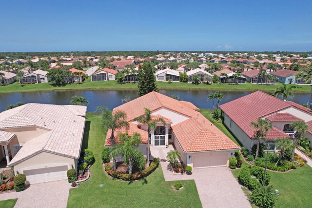 2 of 64 - 486 Nw Blue Lake Drive, Port Saint Lucie, FL