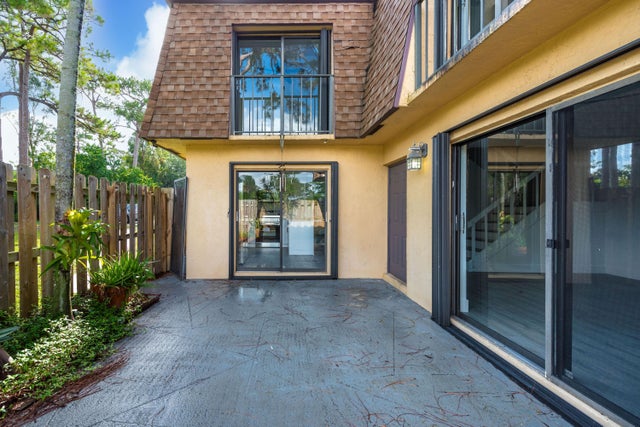 5 of 30 - 471 Kirk Road #d, West Palm Beach, FL