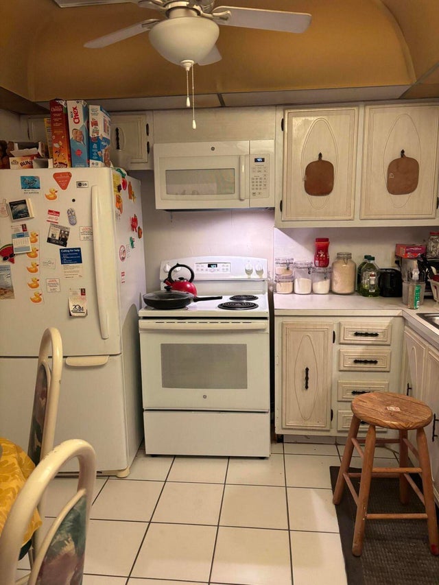 2 of 9 - 230 Ne 26th Avenue #2140, Boynton Beach, FL