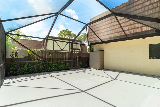 5 of 26 - 117 Weybridge Circle #a, Royal Palm Beach, FL