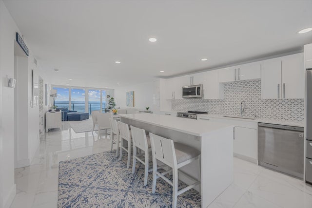 4 of 33 - 900 Ocean Drive #504, Juno Beach, FL