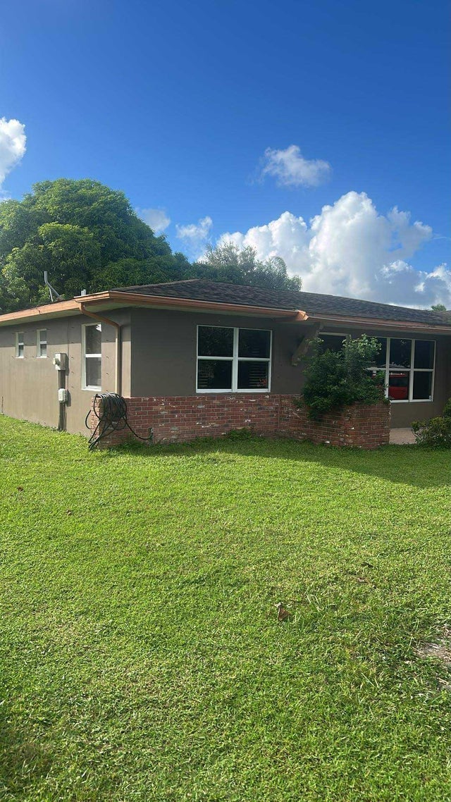 5 of 22 - 270 Ne Mainsail Street, Port Saint Lucie, FL