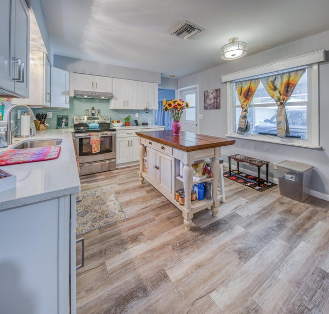 2 of 40 - 1430 N N Street, Lake Worth Beach, FL