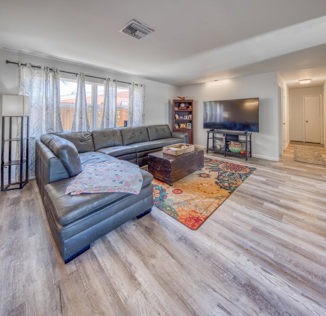 3 of 40 - 1430 N N Street, Lake Worth Beach, FL