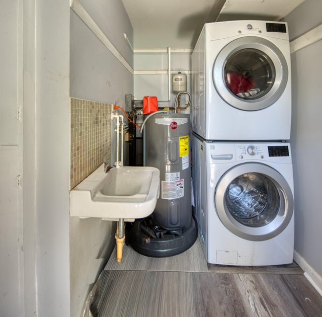 5 of 40 - 1430 N N Street, Lake Worth Beach, FL