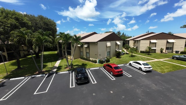 3 of 35 - 5971 La Pinata Boulevard #d1, Greenacres, FL