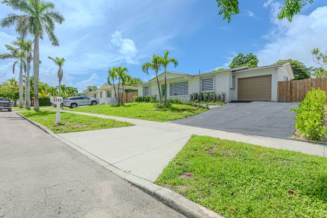 1717 16th Court N, Lake Worth Beach