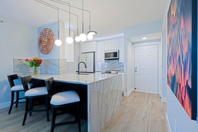 2 of 48 - 700 E Boynton Beach Boulevard #1107, Boynton Beach, FL