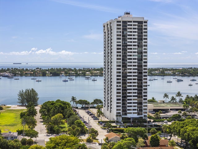 1 of 28 - 5600 N Flagler Drive #2006, West Palm Beach, FL