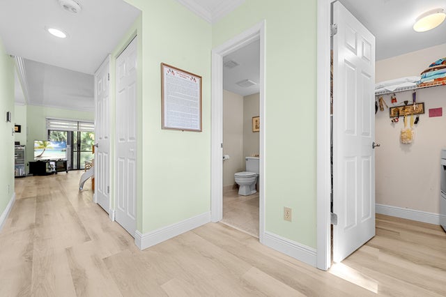 5 of 29 - 215 Oak Harbour Drive, Juno Beach, FL