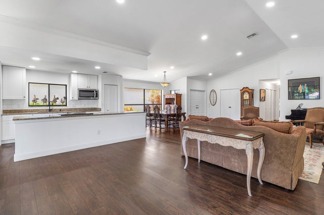 4 of 47 - 11146 Highland Circle, Boca Raton, FL