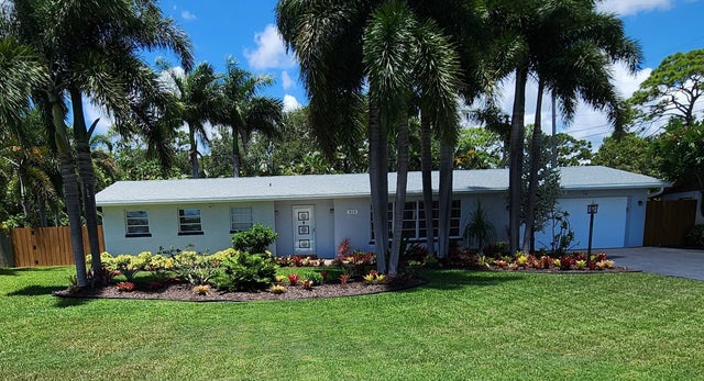 1 of 45 - 819 Mimosa Court, Haverhill, FL