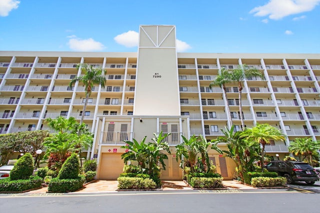 4 of 92 - 7290 Kinghurst Drive #405, Delray Beach, FL