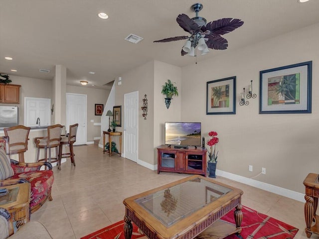 3 of 33 - 322 Provence Place, Vero Beach, FL