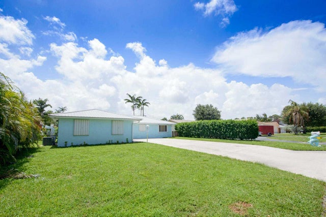 5 of 60 - 6607 Eastview Drive, Lake Worth, FL