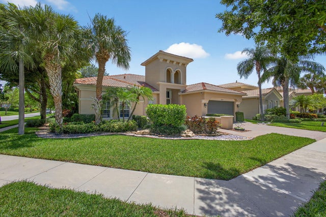 2 of 41 - 9314 Via Classico W, Wellington, FL