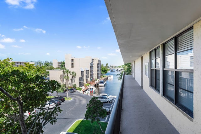3 of 35 - 9 Royal Palm Way ##404, Boca Raton, FL