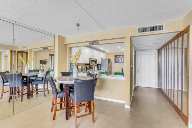 5 of 35 - 9 Royal Palm Way ##404, Boca Raton, FL