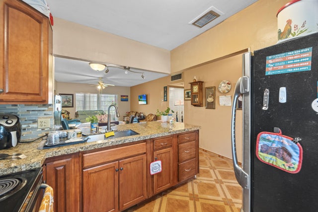 5 of 30 - 3405 Nw 48 Avenue #514, Lauderdale Lakes, FL