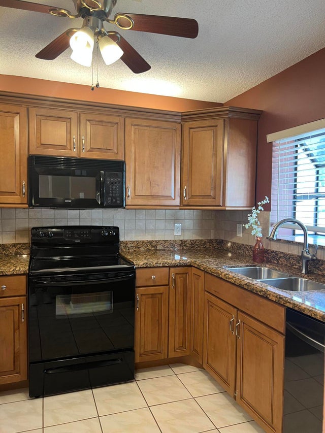 2 of 41 - 1203 Congressional Way, Deerfield Beach, FL