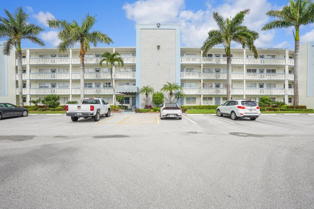 2 of 27 - 4014 Yarmouth #a, Boca Raton, FL