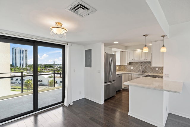 4 of 72 - 336 Golfview Road #719, North Palm Beach, FL
