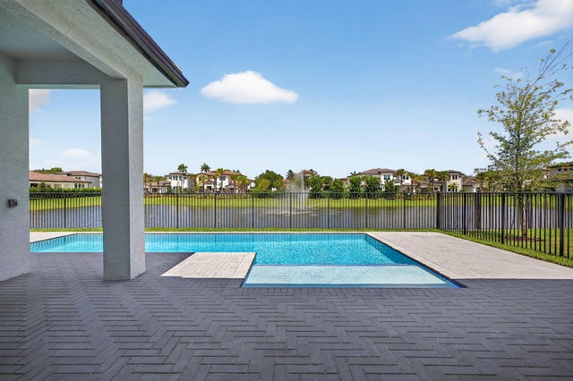 2 of 54 - 5746 Ashwood Circle W, Hollywood, FL