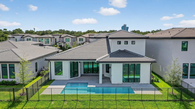 4 of 54 - 5746 Ashwood Circle W, Hollywood, FL