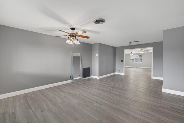 5 of 21 - 6918 Tradewind Way, Lake Worth, FL