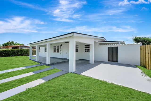1 of 48 - 4040 Sw 108th Avenue, Miami, FL
