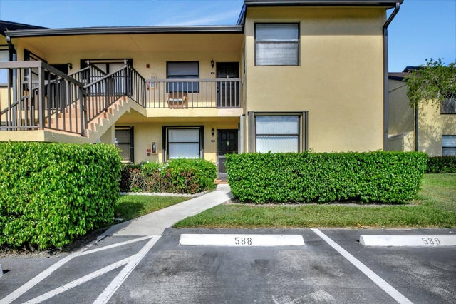 2 of 42 - 4691 Lucerne Lakes Boulevard #106, Lake Worth, FL