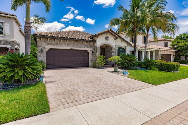 2 of 42 - 4570 Willow Run Way, Lake Worth, FL