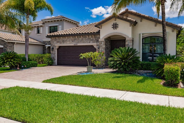 4 of 42 - 4570 Willow Run Way, Lake Worth, FL