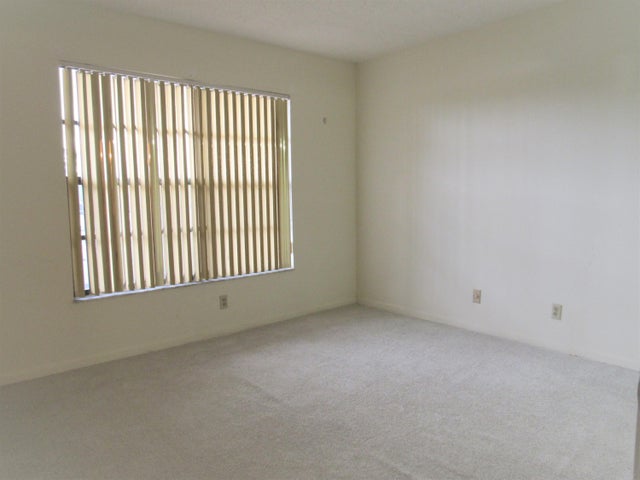 5 of 27 - 4640 Lucerne Lakes Boulevard #206, Lake Worth, FL