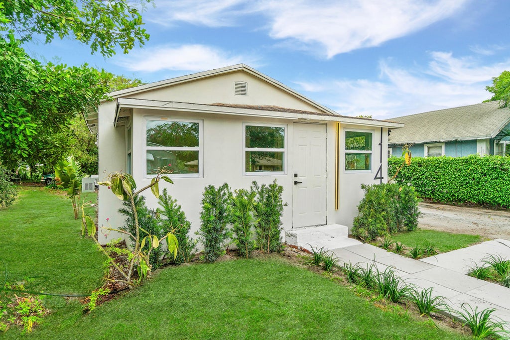 114 Nw 10th Av, Delray Beach