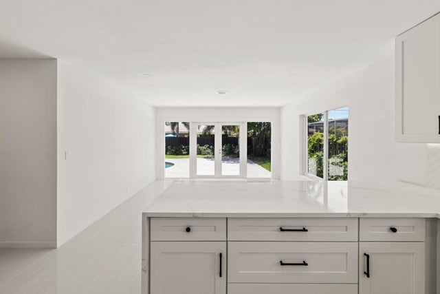 2 of 13 - 1750 Ne 49 Street, Fort Lauderdale, FL