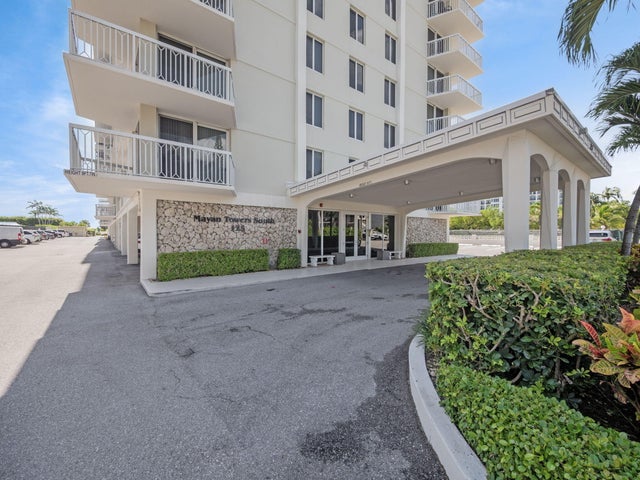 2 of 20 - 125 Ocean Avenue #303, Palm Beach Shores, FL