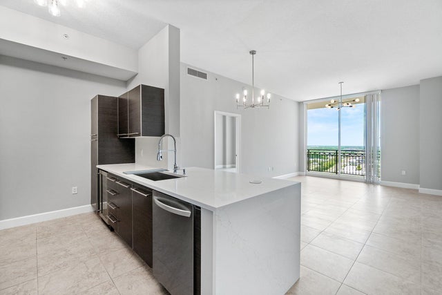 2 of 127 - 550 Okeechobee Boulevard #lph-05, West Palm Beach, FL