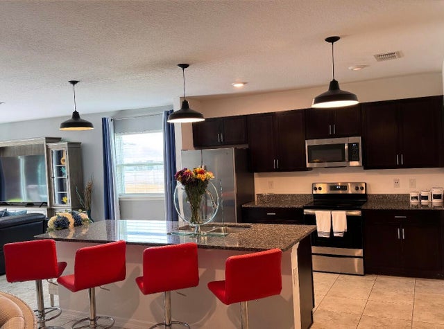 Photo of Listing #RX-11109976