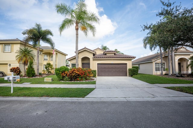 1 of 40 - 370 Sw 203rd Avenue, Pembroke Pines, FL