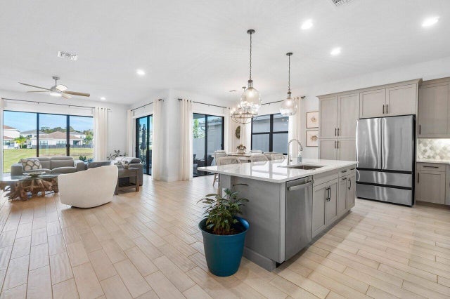 4 of 32 - 7475 Estero Drive, Lake Worth, FL