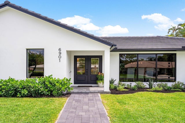 4 of 79 - 6901 Giralda Circle, Boca Raton, FL