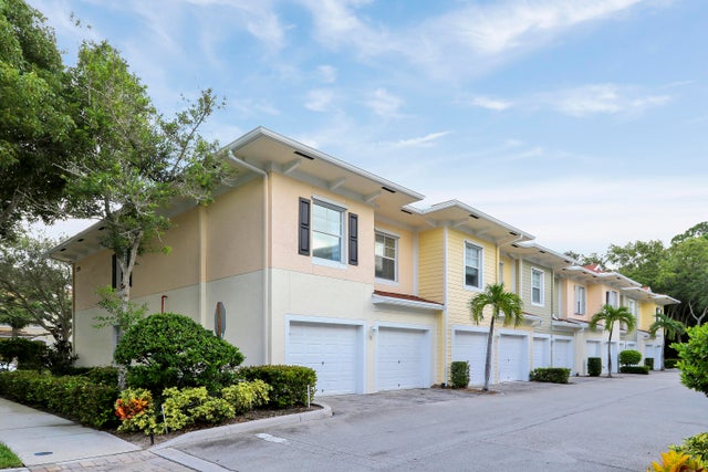 2 of 43 - 776 Dakota Drive #106, Jupiter, FL