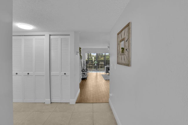 5 of 37 - 100 Pelican Pointe Drive #102, Delray Beach, FL