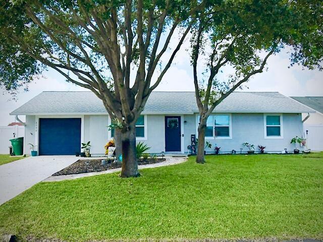 2 of 30 - 2590 Sw Hinchman Street, Port Saint Lucie, FL