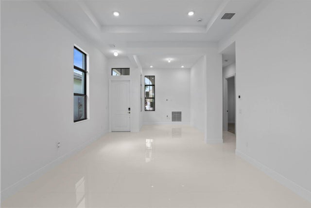 5 of 47 - 5242 Rivo Alto Circle, Westlake, FL
