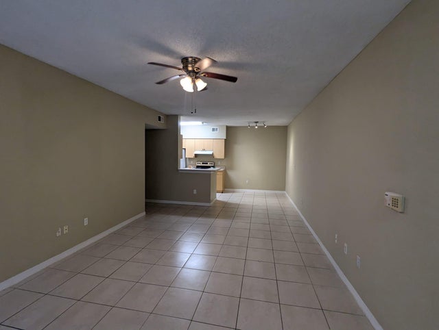 2 of 8 - 10330 S Fox Trail Road #1212, Royal Palm Beach, FL