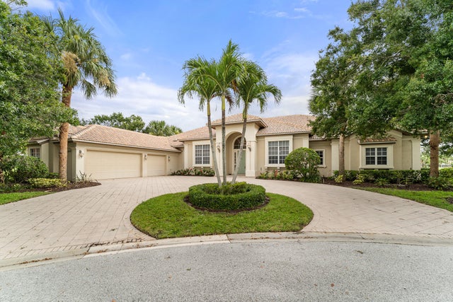 5 of 74 - 1419 Sw Blue Bird Cove, Port Saint Lucie, FL