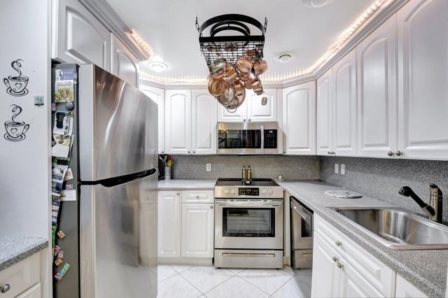 1 of 26 - 451 Saxony J, Delray Beach, FL