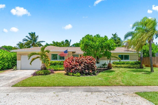 1 of 38 - 159 Se 27th Court, Boynton Beach, FL